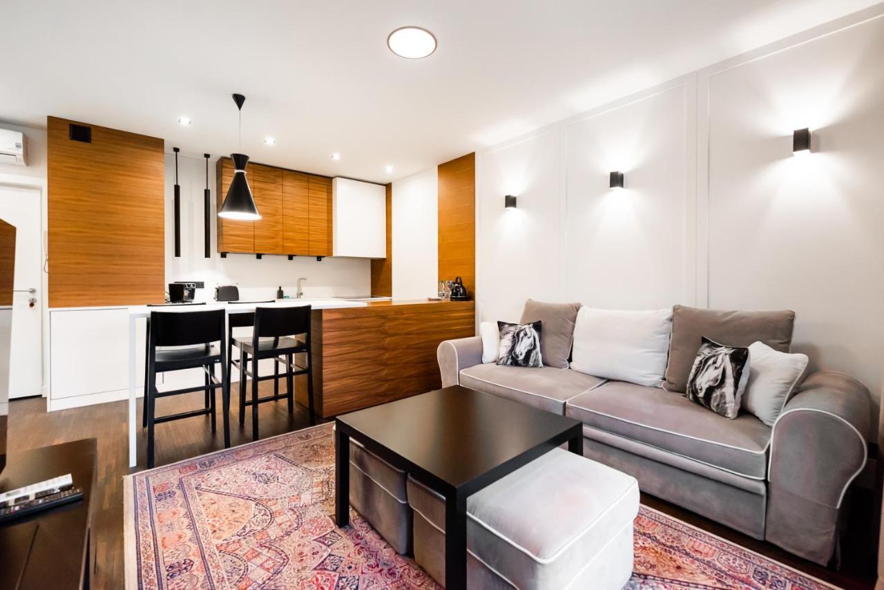 Wola Luxury Wooden Apartment Warsaw Exterior photo