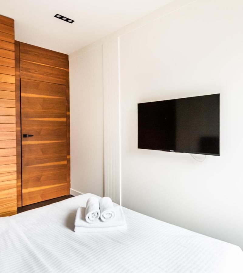 Wola Luxury Wooden Apartment Warsaw Exterior photo
